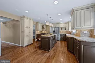 10315 Cromwell Ct, Ellicott City, MD 21042 - Photo 13