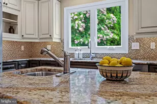 10315 Cromwell Ct, Ellicott City, MD 21042 - Photo 19
