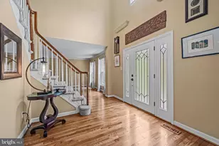 10315 Cromwell Ct, Ellicott City, MD 21042 - Photo 3