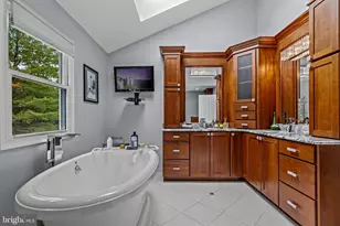 10315 Cromwell Ct, Ellicott City, MD 21042 - Photo 29