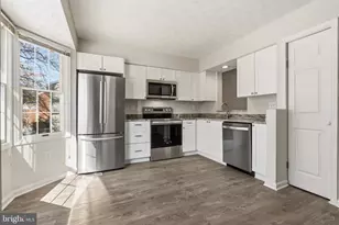 7029 Copperwood Way, Columbia, MD 21046 - Photo 5