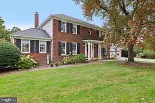 4544 Stonecrest Dr, Ellicott City, MD 21043 - Photo 3