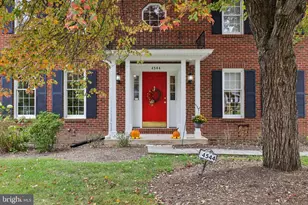 4544 Stonecrest Dr, Ellicott City, MD 21043 - Photo 5