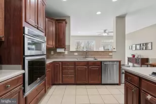 4925 Ellis Ln, Ellicott City, MD 21043 - Photo 13