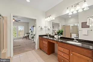 4104 Lotus Cir, Ellicott City, MD 21043 - Photo 19