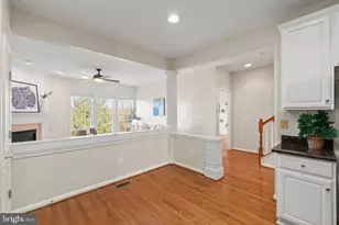 4104 Lotus Cir, Ellicott City, MD 21043 - Photo 11