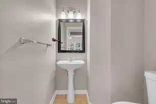 6121 Kovach Ct, Ellicott City, MD 21043 - Photo 47