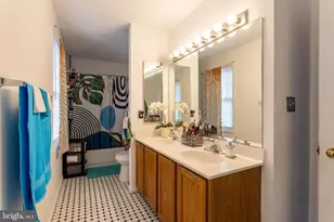 9525 Queens Guard Ct, Laurel, MD 20723 - Photo 19