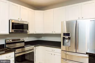 6029 Blue Point Ct, Clarksville, MD 21029 - Photo 5