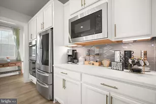 7936 Lawndale Cir, Columbia, MD 21044 - Photo 13