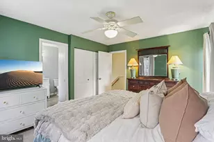 5720 Cedar Ln, Columbia, MD 21044 - Photo 17