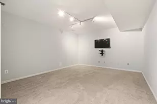 2182 Oak Forest Dr, Ellicott City, MD 21043 - Photo 67