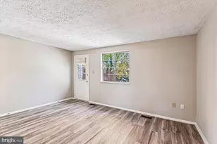 5995 Rowanberry Dr, Elkridge, MD 21075 - Photo 7