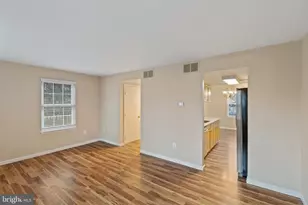 6374 Ducketts Ln, Elkridge, MD 21075 - Photo 11