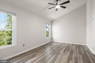 8800 Manahan Dr, Ellicott City, MD 21043 - Photo 29