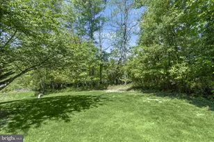 8800 Manahan Dr, Ellicott City, MD 21043 - Photo 43