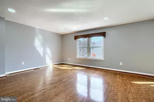 3603 Mill Lawn Ct, Ellicott City, MD 21043 - Photo 9