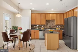 7632 Tall Pin Oak Dr, Elkridge, MD 21075 - Photo 17