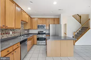 7632 Tall Pin Oak Dr, Elkridge, MD 21075 - Photo 19