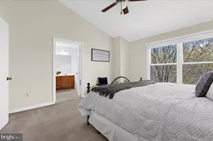 8666 Manahan Dr, Ellicott City, MD 21043 - Photo 19