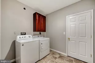 8375 Mitzy Ln, Ellicott City, MD 21043 - Photo 21