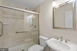 7263 Dockside Ln, Columbia, MD 21045 - Photo 31