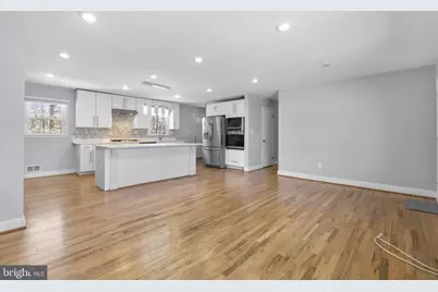 8721 Susini Drive, Laurel, MD 20723 - Photo 5