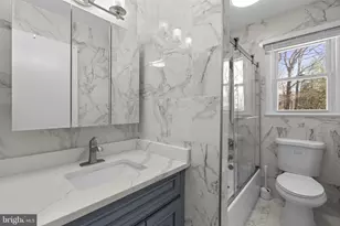 8721 Susini Dr, Laurel, MD 20723 - Photo 15