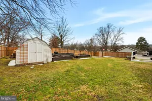 8875 Carrollton Ave, Savage, MD 20763 - Photo 23