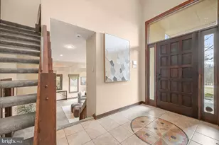 13304 Ridgewood Dr, Ellicott City, MD 21042 - Photo 5