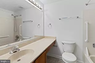 7726 Patuxent Oak Ct, Elkridge, MD 21075 - Photo 23