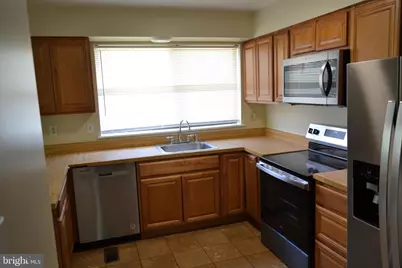 7120 Winter Rose Path, Columbia, MD 21045 - Photo 3