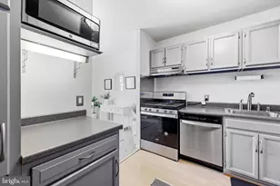 6027 Majors Ln, Columbia, MD 21045 - Photo 7