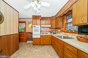 6650 Allview Dr, Columbia, MD 21046 - Photo 17