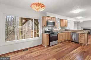 10895 Beech Creek Dr, Columbia, MD 21044 - Photo 15