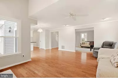 10218 Raleigh Tavern Lane, Ellicott City, MD 21042 - Photo 9