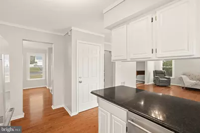 10218 Raleigh Tavern Lane, Ellicott City, MD 21042 - Photo 15