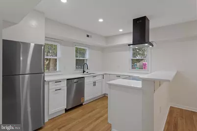 2762 Old Saint Johns Lane, Ellicott City, MD 21042 - Photo 7