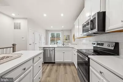 7124 Emaly Jane Ln, Elkridge, MD 21075 - Photo 15