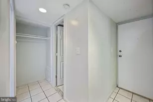 6035 Majors Ln, Columbia, MD 21045 - Photo 5