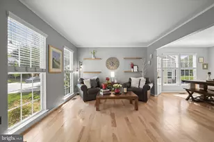 7036 Garden Walk, Columbia, MD 21044 - Photo 9
