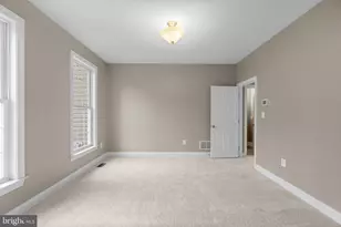 7944 Harriet Tubman Ln, Columbia, MD 21044 - Photo 11