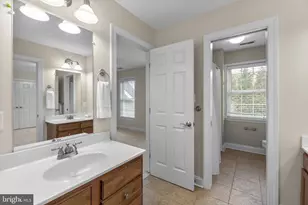 7944 Harriet Tubman Ln, Columbia, MD 21044 - Photo 29