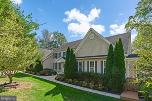 7944 Harriet Tubman Ln, Columbia, MD 21044 - Photo 3