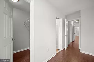 9647 White Acre Rd, Columbia, MD 21045 - Photo 17