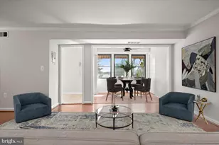 9647 White Acre Rd, Columbia, MD 21045 - Photo 5