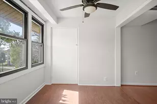 9647 White Acre Rd, Columbia, MD 21045 - Photo 7