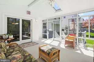 10525 Patuxent Ridge Way, Laurel, MD 20723 - Photo 23