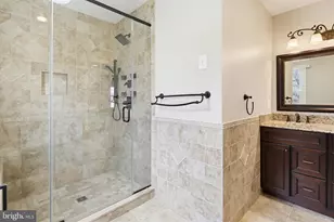 10525 Patuxent Ridge Way, Laurel, MD 20723 - Photo 31