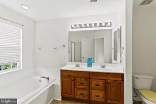 7039 Oak Grove Way, Elkridge, MD 21075 - Photo 15